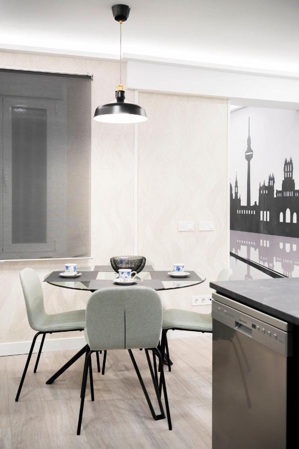Noviciado Apartment Madrid Buitenkant foto