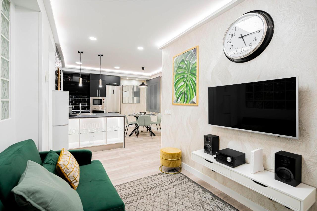 Noviciado Apartment Madrid Buitenkant foto